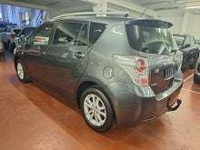 Load image into Gallery viewer, Toyota Verso 1.6 Essence Manuelle 06 / 2012