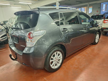 Load image into Gallery viewer, Toyota Verso 1.6 Essence Manuelle 06 / 2012