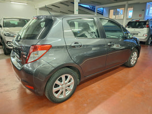 Toyota Yaris 1.3 Essence Manuelle 02 / 2014