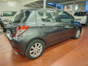 Toyota Yaris 1.3 Essence Manuelle 02 / 2014