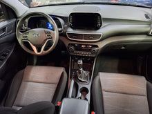 Load image into Gallery viewer, Hyundai Tucson 1.6 Diesel Manuelle 01 / 2019