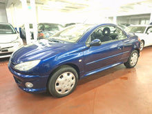 Load image into Gallery viewer, Peugeot 206 CC 1.6 Essence Manuelle 10 / 2004