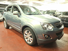 Charger l&#39;image dans la galerie, Opel Antara 2.2 Diesel 4x4 Manuelle 06 / 2012