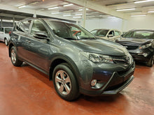 Afbeelding in Gallery-weergave laden, Toyota Rav4 2.0 Essence 4x4 Manuelle 02 / 2015