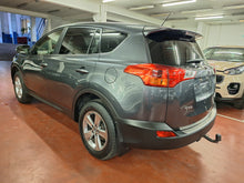 Afbeelding in Gallery-weergave laden, Toyota Rav4 2.0 Essence 4x4 Manuelle 02 / 2015