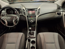 Load image into Gallery viewer, Hyundai I30 1.6 Essence Manuelle 05 / 2014