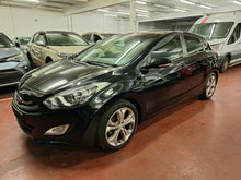 Load image into Gallery viewer, Hyundai I30 1.6 Essence Manuelle 05 / 2014