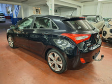 Load image into Gallery viewer, Hyundai I30 1.6 Essence Manuelle 05 / 2014