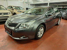 Load image into Gallery viewer, Toyota Avensis 1.8 Essence Manuelle 03 / 2011