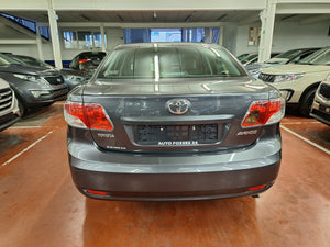 Toyota Avensis 1.8 Essence Manuelle 03 / 2011