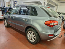 Load image into Gallery viewer, Renault Koleos 2.0 Diesel Manuelle 01 / 2010