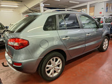 Load image into Gallery viewer, Renault Koleos 2.0 Diesel Manuelle 01 / 2010