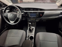 Load image into Gallery viewer, Toyota Corolla 1.3 Essence Manuelle 08 / 2014