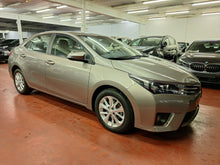 Load image into Gallery viewer, Toyota Corolla 1.3 Essence Manuelle 08 / 2014