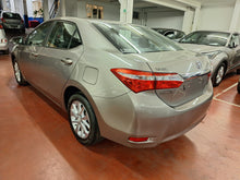 Load image into Gallery viewer, Toyota Corolla 1.3 Essence Manuelle 08 / 2014