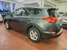 Load image into Gallery viewer, Toyota Rav4 2.0 Essence 4x4 Automatique 06 / 2014