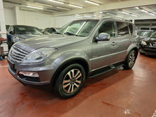 Load image into Gallery viewer, SsangYong Rexton 2.0 Diesel 4x4 7 Places Manuelle 09 / 2014