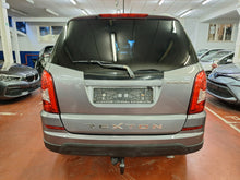 Load image into Gallery viewer, SsangYong Rexton 2.0 Diesel 4x4 7 Places Manuelle 09 / 2014