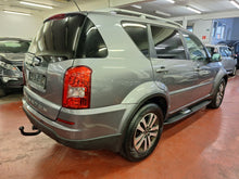 Load image into Gallery viewer, SsangYong Rexton 2.0 Diesel 4x4 7 Places Manuelle 09 / 2014