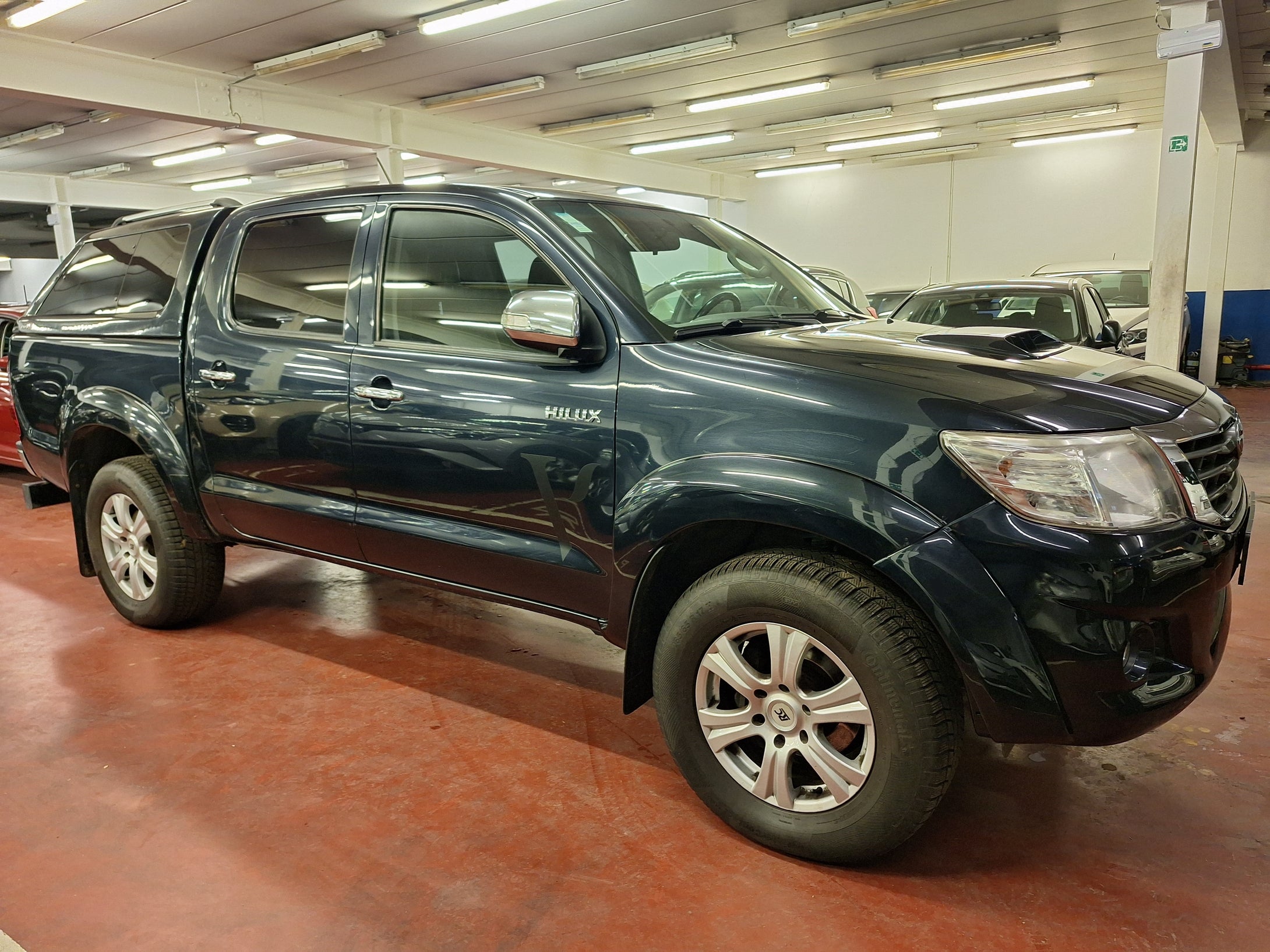 Toyota Hilux 3.0 Diesel Automatique 01 / 2015