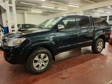 Load image into Gallery viewer, Toyota Hilux 3.0 Diesel Automatique 01 / 2015