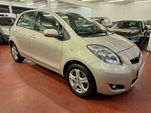 Load image into Gallery viewer, Toyota Yaris 1.3 Essence Automatique 03 / 2011