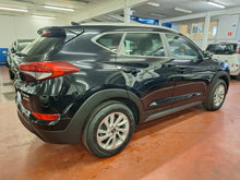 Afbeelding in Gallery-weergave laden, Hyundai Tucson 1.6 Essence Manuelle 03 / 2017