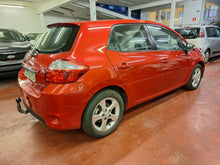 Afbeelding in Gallery-weergave laden, Toyota Auris 1.6 Essence Automatique 04 / 2010