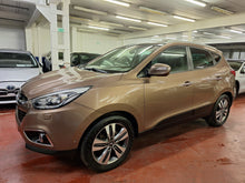 Load image into Gallery viewer, Hyundai IX 35 2.0 Essence 4x4 Automatique 01 / 2015