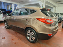 Load image into Gallery viewer, Hyundai IX 35 2.0 Essence 4x4 Automatique 01 / 2015