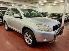 Afbeelding in Gallery-weergave laden, Toyota Rav 4 2.0 Essence 4X4 Manuelle 05 / 2006 - Voiture Belge