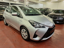 Load image into Gallery viewer, Toyota Yaris 1.5 Essence / Hybride Automatique 07 / 2017