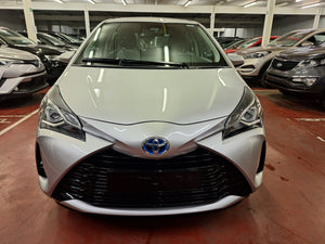 Toyota Yaris 1.5 Essence / Hybride Automatique 07 / 2017