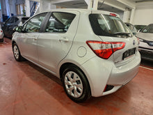 Load image into Gallery viewer, Toyota Yaris 1.5 Essence / Hybride Automatique 07 / 2017