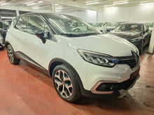 Load image into Gallery viewer, Renault Captur 0.9 Essence Manuelle 05 / 2019