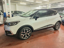 Load image into Gallery viewer, Renault Captur 0.9 Essence Manuelle 05 / 2019