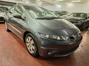 Honda Civic 1.3 Essence Manuelle 04 / 2010