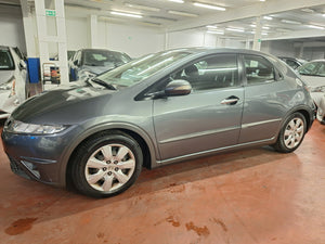 Honda Civic 1.3 Essence Manuelle 04 / 2010