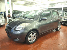 Load image into Gallery viewer, Toyota Yaris 1.3 Essence Manuelle 02 / 2011