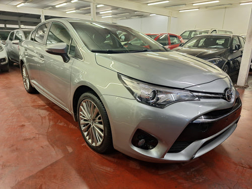 Toyota Avensis 1.8 Essence Automatique 09 / 2015