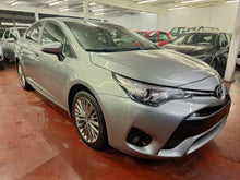 Charger l&#39;image dans la galerie, Toyota Avensis 1.8 Essence Automatique 09 / 2015
