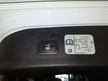 Load image into Gallery viewer, Ford Kuga 2.0 Diesel AWD Automatique 07 / 2018