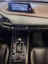 Load image into Gallery viewer, Mazda CX-30 2.0 Essence/Hybride Automatique 06 / 2020
