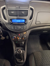 Load image into Gallery viewer, Chevrolet Trax 1.7 Diesel Manuelle 11 / 2014