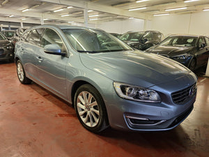 Volvo V60 2.0 Diesel Manuelle 03 / 2017