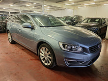 Load image into Gallery viewer, Volvo V60 2.0 Diesel Manuelle 03 / 2017