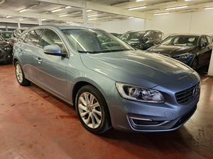 Volvo V60 2.0 Diesel Manuelle 03 / 2017