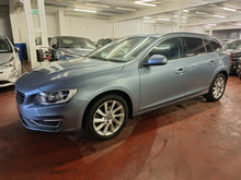Load image into Gallery viewer, Volvo V60 2.0 Diesel Manuelle 03 / 2017