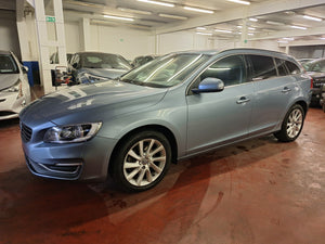 Volvo V60 2.0 Diesel Manuelle 03 / 2017