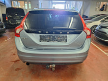 Load image into Gallery viewer, Volvo V60 2.0 Diesel Manuelle 03 / 2017